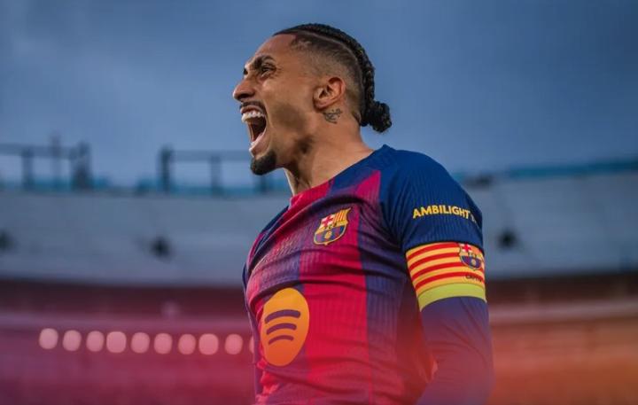  拉菲尼亚坚定留守巴萨；今夏无离队打算，续约前景值得期待。 体育新闻 拉菲尼亚坚定留守巴萨；今夏无离队打算，续约前景值得期待。 体育新闻