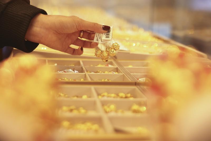  53次历史高点背后的量化逻辑：贵金属波动率阈值与资产避险重构 股票财经