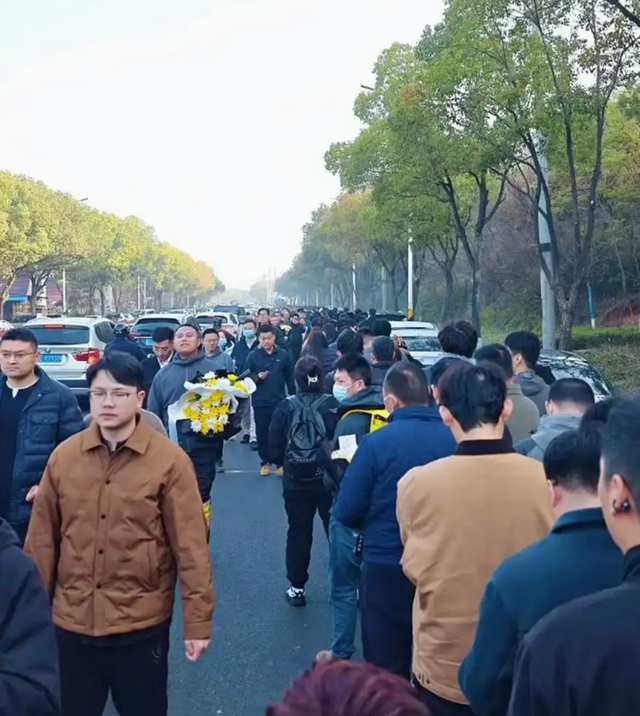  【教育行业深度复盘】张雪峰如何用十年时间重塑考研志愿填报方法论 教育招生