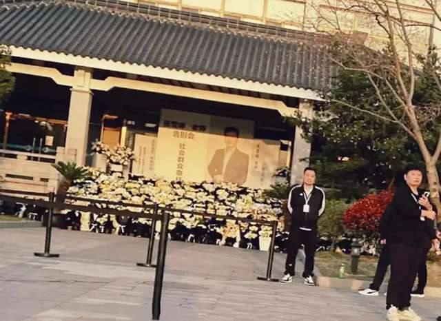  【教育行业深度复盘】张雪峰如何用十年时间重塑考研志愿填报方法论 教育招生