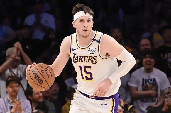  里夫斯跳出合同背后：湖人管理层的三次战略失误深度复盘 体育新闻