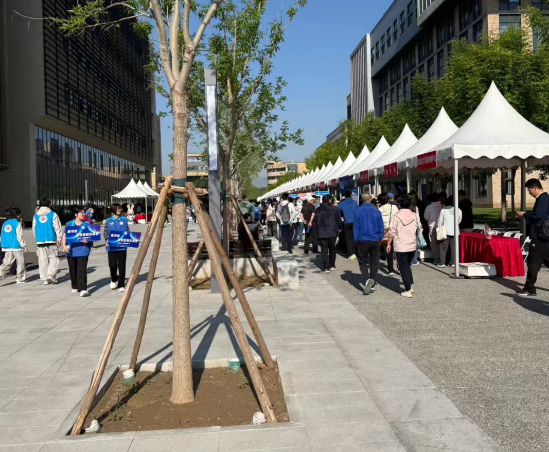  从“学历通胀”到“能力本位”：2026高校扩招背后的产业逻辑与选择策略 教育招生